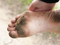 Feet - Tatyana - 2008-06-27 Dirty soles