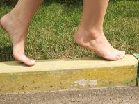 Feet - Toria - 2013-08-24 Redhead beauty in blue dress