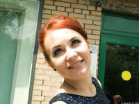 Feet - Toria - 2013-08-24 Redhead beauty in blue dress