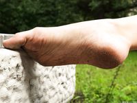 Feet - Toria - 2013-08-24 Redhead beauty in blue dress