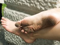 Feet - Toria - 2013-08-24 Redhead beauty in blue dress