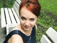 Feet - Toria - 2013-08-24 Redhead beauty in blue dress