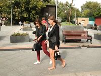 Feet - Uliana - 2016-11-29 Tired of shoes