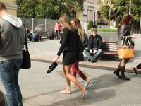 Feet - Uliana - 2016-11-29 Tired of shoes