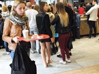 Feet - Uliana - 2016-11-29 Tired of shoes