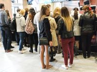 Feet - Uliana - 2016-11-29 Tired of shoes