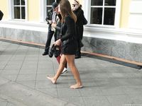 Feet - Uliana - 2016-11-29 Tired of shoes