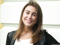 Feet - Uliana - 2016-11-29 Tired of shoes