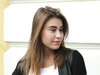 Feet - Uliana - 2016-11-29 Tired of shoes