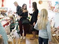 Feet - Uliana - 2016-11-29 Tired of shoes