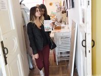 Feet - Uliana - 2016-11-29 Tired of shoes