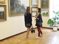 Feet - Uliana - 2016-11-29 Tired of shoes