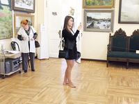 Feet - Uliana - 2016-11-29 Tired of shoes