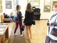 Feet - Uliana - 2016-11-29 Tired of shoes