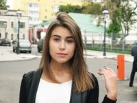 Feet - Uliana - 2016-11-29 Tired of shoes