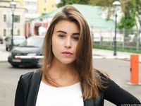 Feet - Uliana - 2016-11-29 Tired of shoes