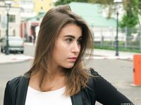 Feet - Uliana - 2016-11-29 Tired of shoes