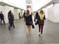 Feet - Uliana - 2016-11-29 Tired of shoes