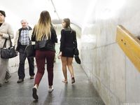 Feet - Uliana - 2016-11-29 Tired of shoes