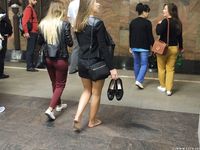 Feet - Uliana - 2016-11-29 Tired of shoes