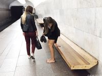 Feet - Uliana - 2016-11-29 Tired of shoes