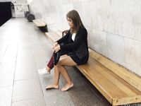 Feet - Uliana - 2016-11-29 Tired of shoes