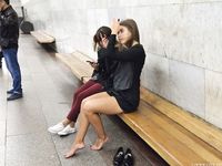 Feet - Uliana - 2016-11-29 Tired of shoes