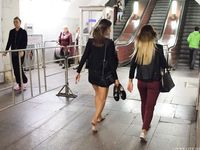 Feet - Uliana - 2016-11-29 Tired of shoes