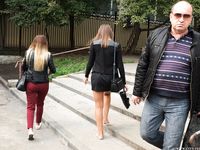 Feet - Uliana - 2016-11-29 Tired of shoes