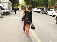 Feet - Uliana - 2016-11-29 Tired of shoes