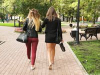 Feet - Uliana - 2016-11-29 Tired of shoes