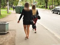 Feet - Uliana - 2016-11-29 Tired of shoes