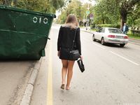 Feet - Uliana - 2016-11-29 Tired of shoes