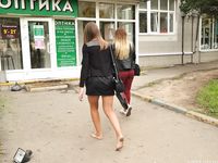 Feet - Uliana - 2016-11-29 Tired of shoes