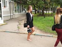Feet - Uliana - 2016-11-29 Tired of shoes