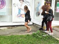 Feet - Uliana - 2016-11-29 Tired of shoes