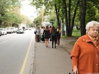 Feet - Uliana - 2016-11-29 Tired of shoes