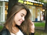 Feet - Uliana - 2016-11-29 Tired of shoes