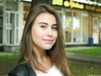 Feet - Uliana - 2016-11-29 Tired of shoes