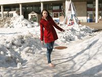 Feet - Valeria A - 2014-01-02 New barefoot experience