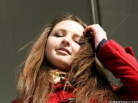 Feet - Valeria A - 2014-01-02 New barefoot experience