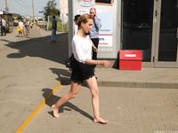 Feet - Valeria C - 2017-08-20 A barefoot trip