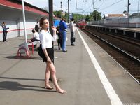 Feet - Valeria C - 2017-08-20 A barefoot trip