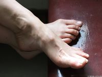 Feet - Valeria C - 2017-08-20 A barefoot trip