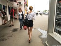 Feet - Valeria C - 2017-08-20 A barefoot trip