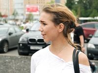 Feet - Valeria C - 2017-08-20 A barefoot trip