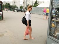 Feet - Valeria C - 2017-08-20 A barefoot trip