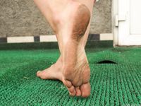 Feet - Valeria C - 2017-08-20 A barefoot trip