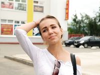 Feet - Valeria C - 2017-08-20 A barefoot trip