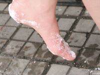 Feet - Valya - 2007-06-15 Hot feet and cold snow